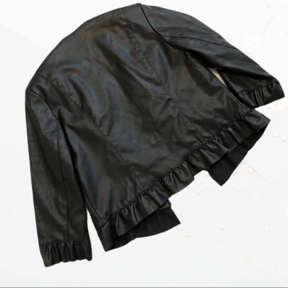 Roz & Ali black ruffled vegan leather jacket - Picture 2 of 5